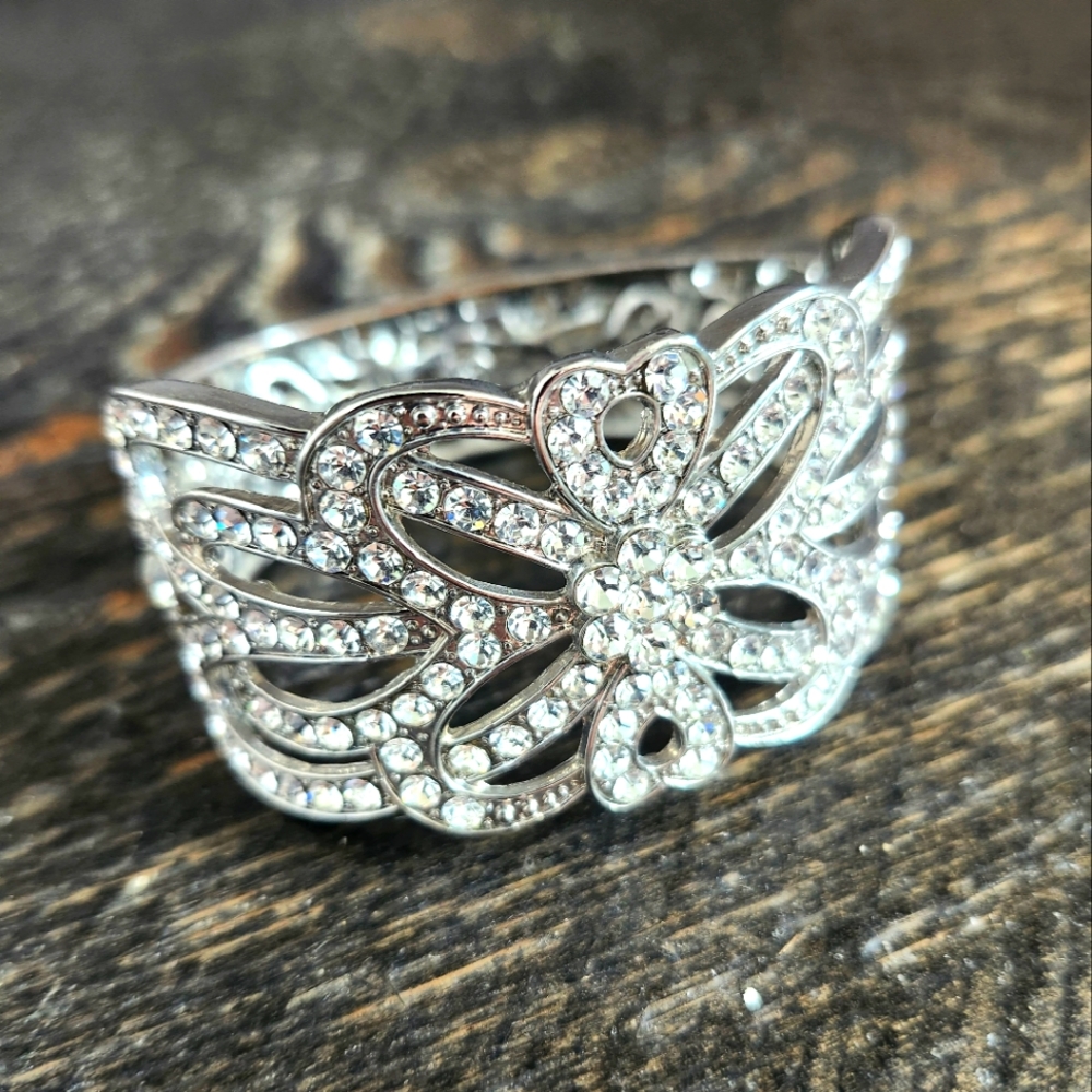 Beautiful Bangle Bracelet